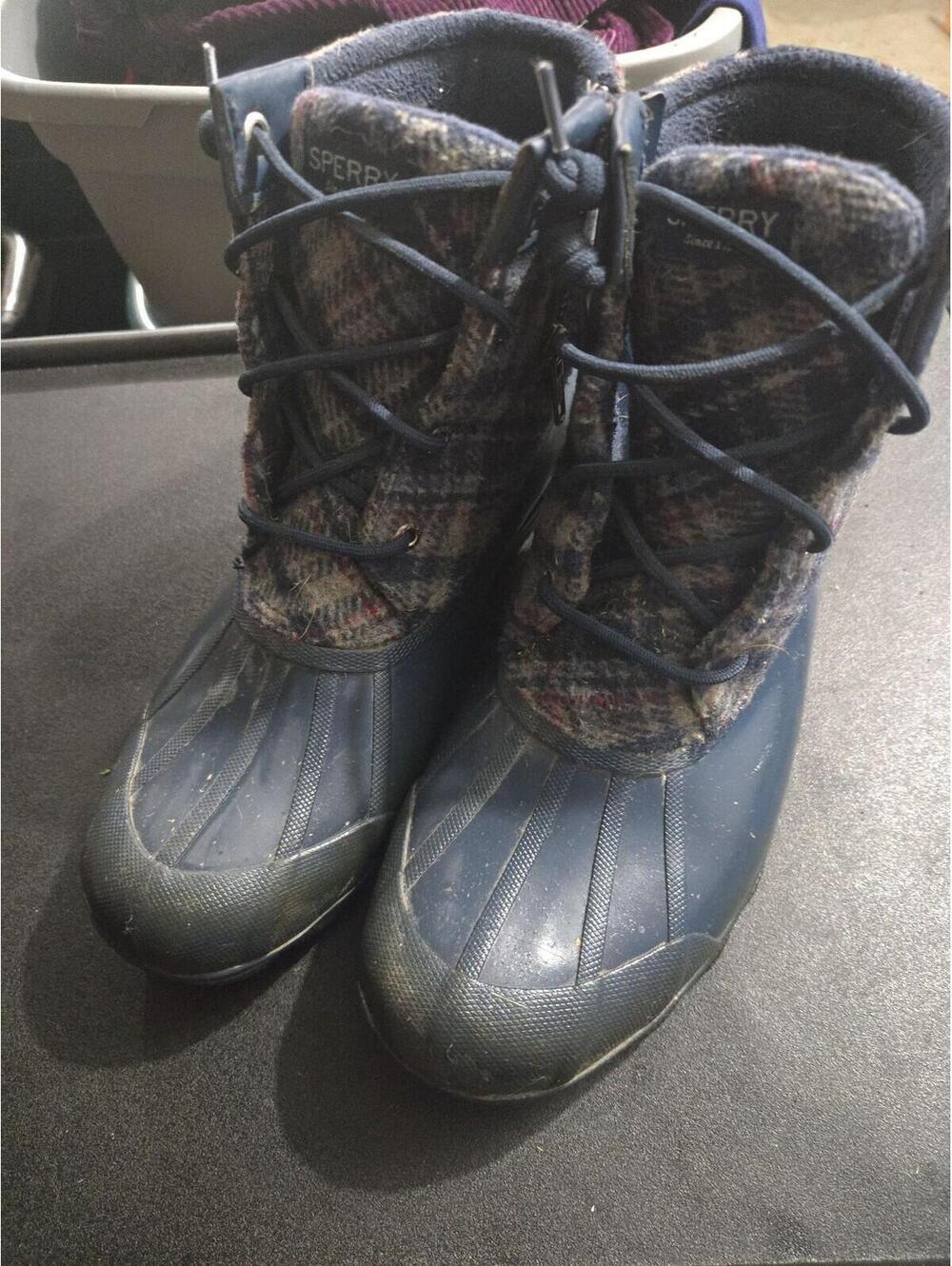 Sperry Top-Sider Women's Saltwater Plaid Duck Boots Size 8
